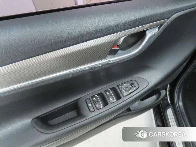 Hyundai The New Grandeur IG id 4647318 из Кореи 19