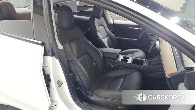 Tesla Model 3 id 2994181 из Кореи 19