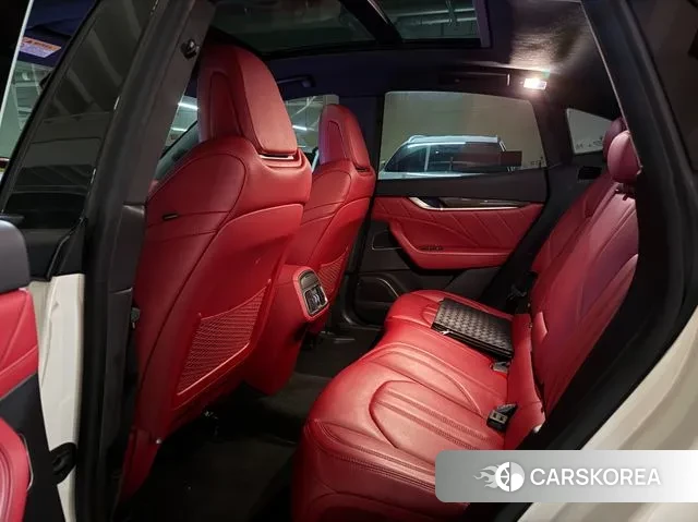 Maserati Levante id 3514759 из Кореи 15