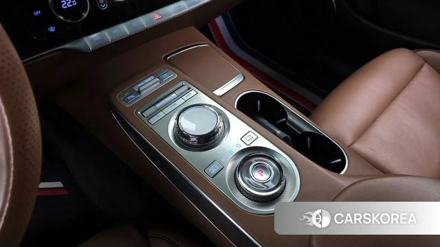 Genesis GV70 id 3839835 из Кореи 19