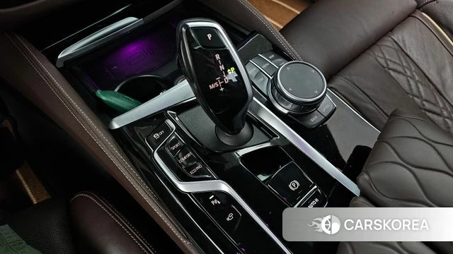 BMW 5 Series (G30) id 4759194 из Кореи 31