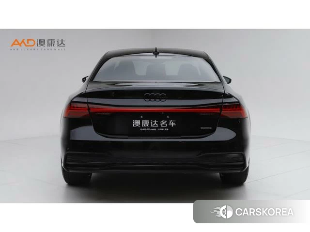 Audi A7L id 4261601 из Китая 9