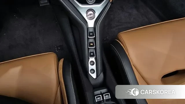 McLaren 750S id 3136647 из Кореи 19