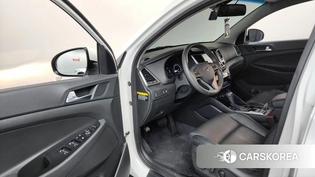 Hyundai All New Tucson id 4417450 из Кореи 33