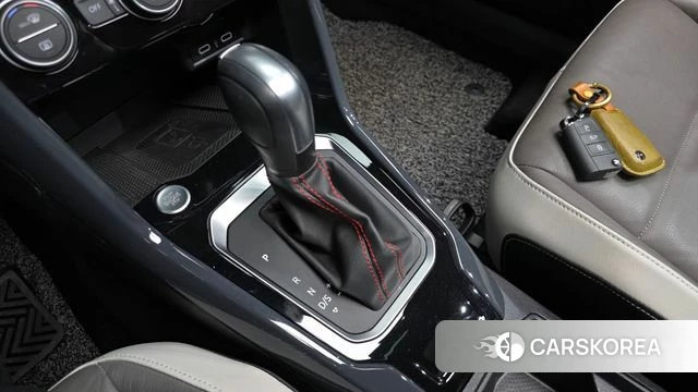 Volkswagen T-Roc id 3910807 из Кореи 19