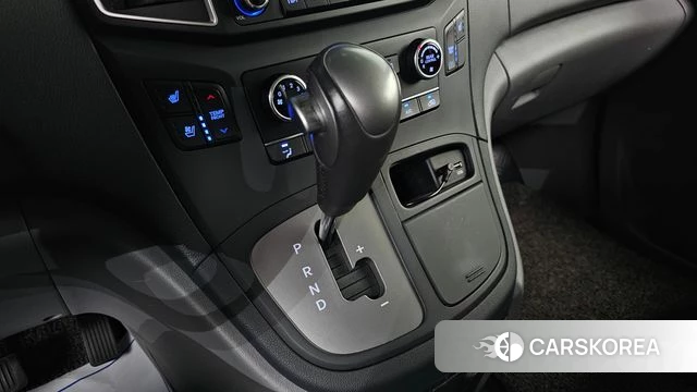 Hyundai The New Grand Starex id 4625663 из Кореи 19