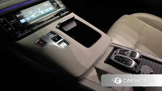 Hyundai The New Grandeur IG id 3323434 из Кореи 19