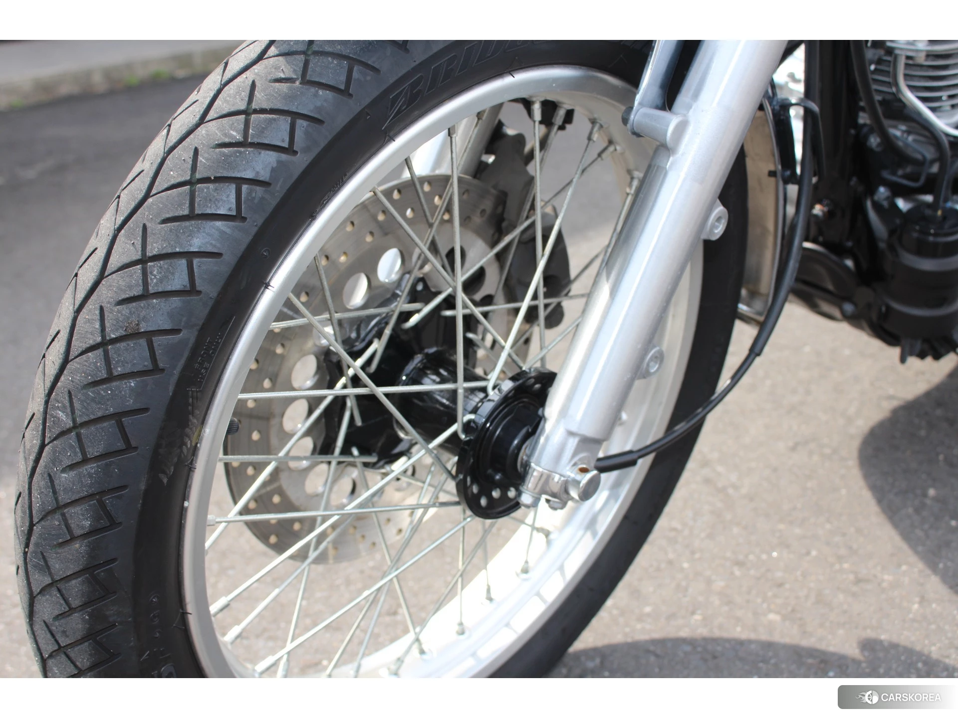 Yamaha SR 400 id 3946406 из Японии 30