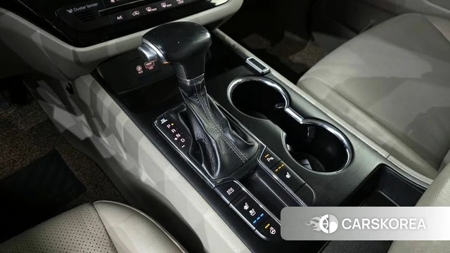 Kia The New Carnival id 3801602 из Кореи 19