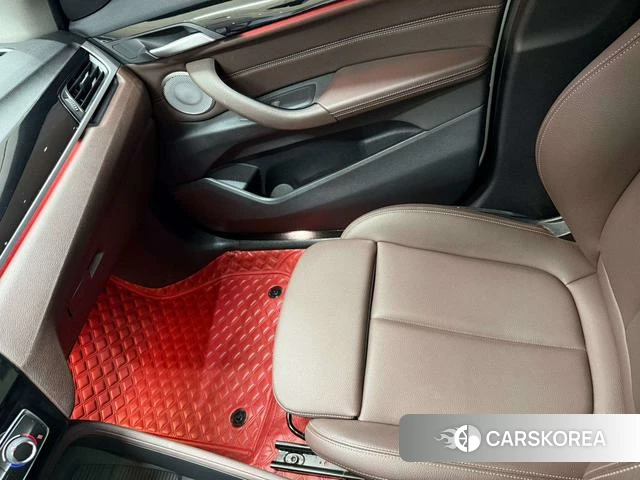 BMW X1 id 4276778 из Китая 21