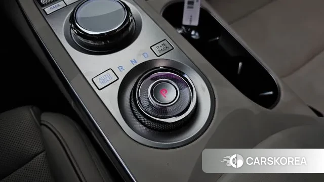 Genesis GV70 id 3752000 из Кореи 19