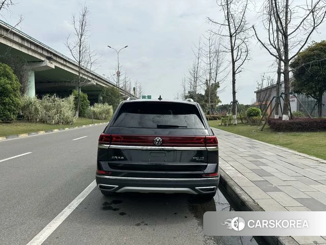 Volkswagen Tourang id 4261362 из Китая 9