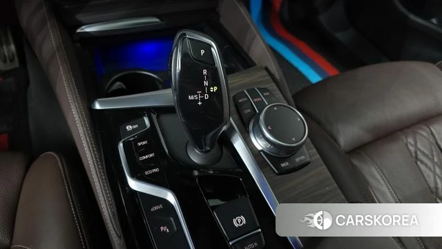BMW 5 Series (G30) id 4434933 из Кореи 31