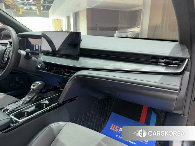 Toyota Camry id 4263616 из Китая 32