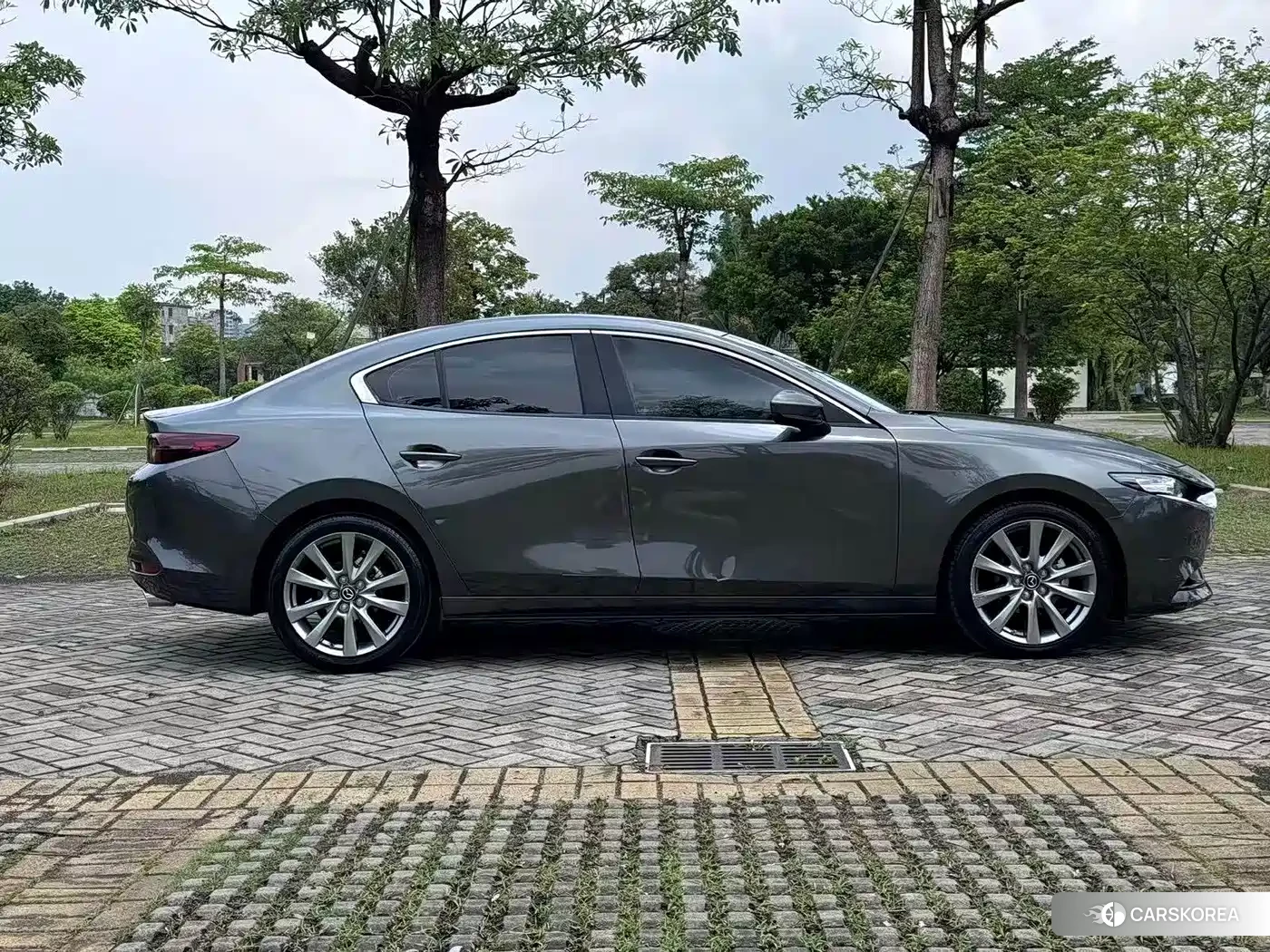 Mazda 3 id 4576498 из Китая 17