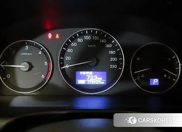 Hyundai The New Grand Starex id 3484876 из Кореи 18