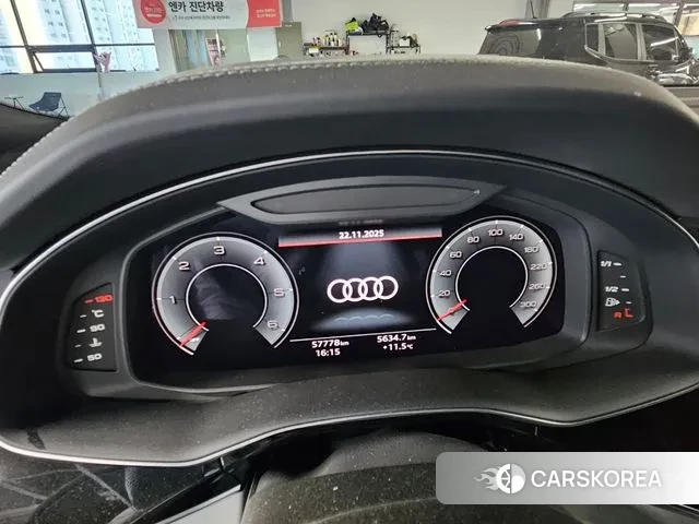 Audi Q8 (4M) id 3399122 из Кореи 19