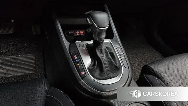 Kia Come New K3 id 3578414 из Кореи 19