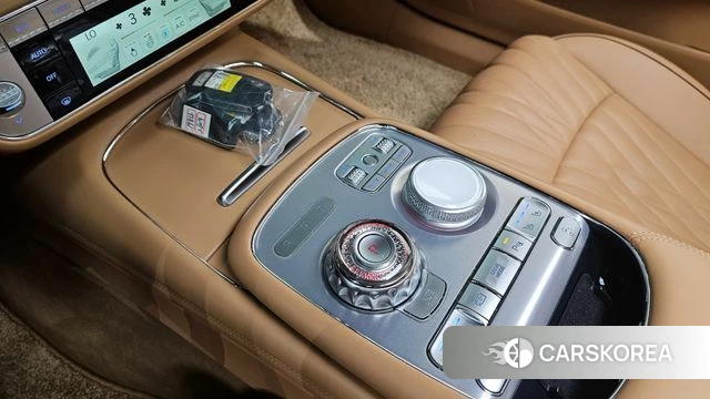Genesis G90 (RS4) id 4315618 из Кореи 29