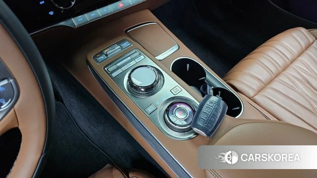 Genesis GV70 id 4201344 из Кореи 19