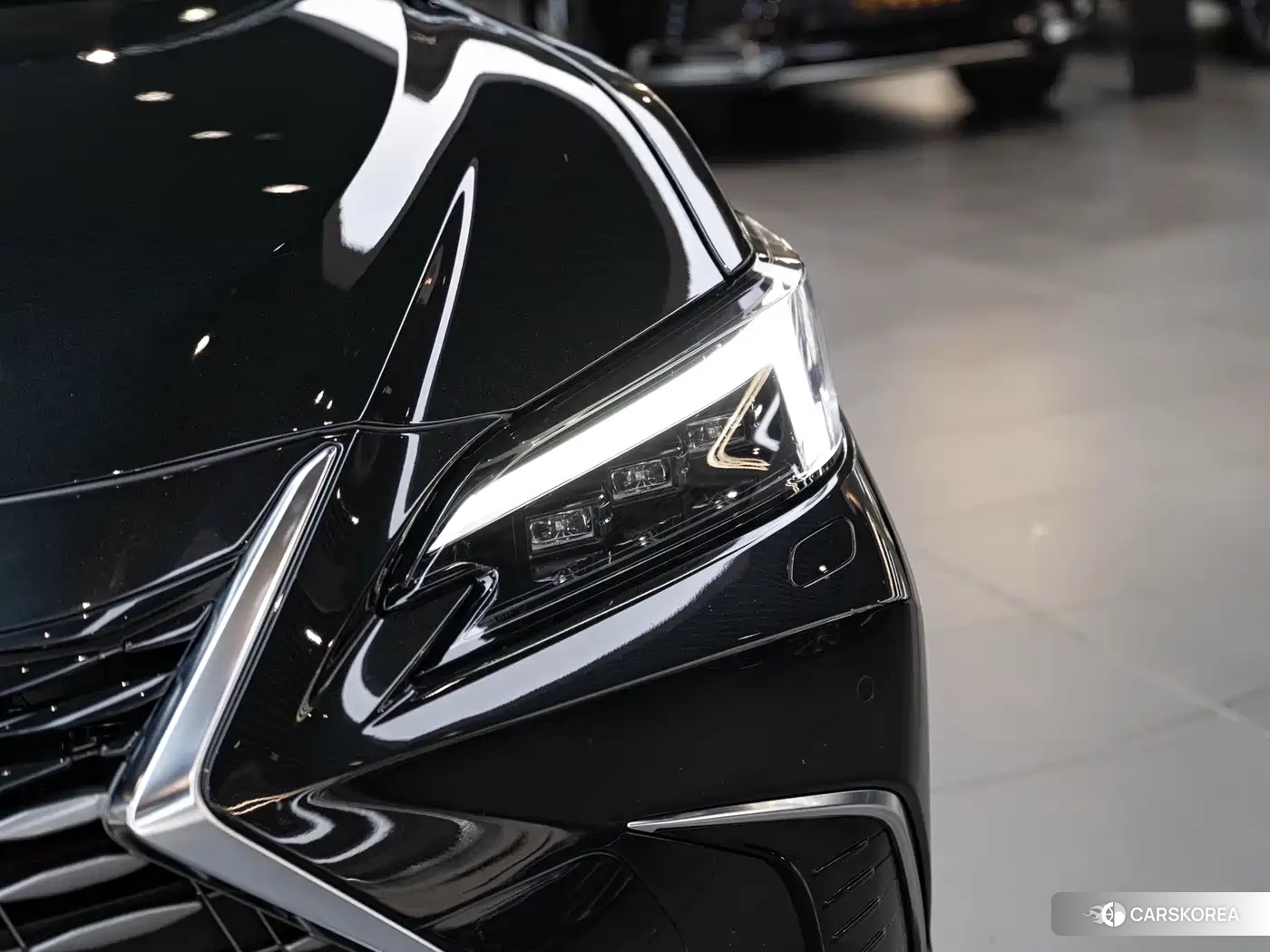 Lexus ES id 4583734 из Китая 24