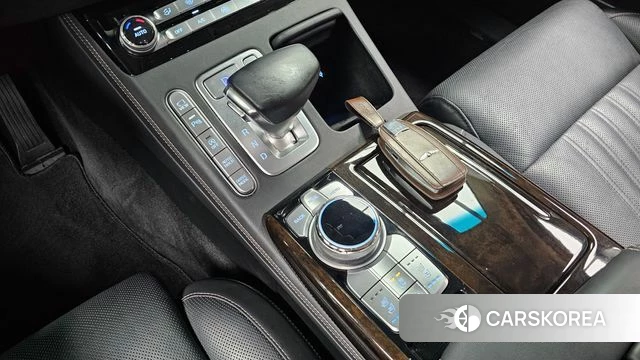 Genesis G90 id 4703138 из Кореи 29
