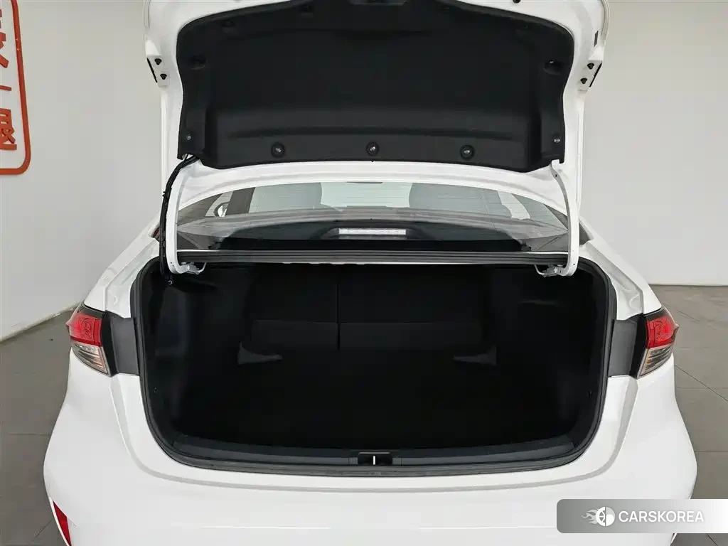 Toyota Levin id 4628138 из Китая 23