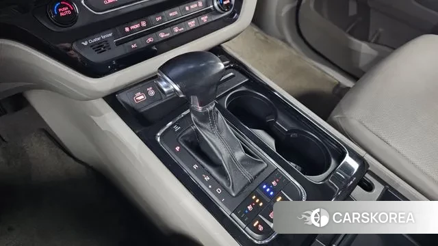 Kia All New Carnival id 3553039 из Кореи 19