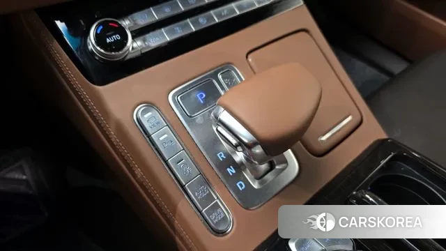 Genesis G90 id 3578519 из Кореи 19