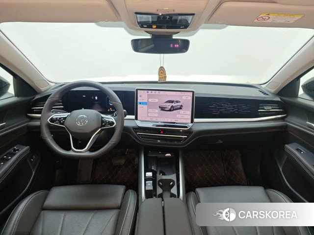 Volkswagen Passat id 4353461 из Китая 19