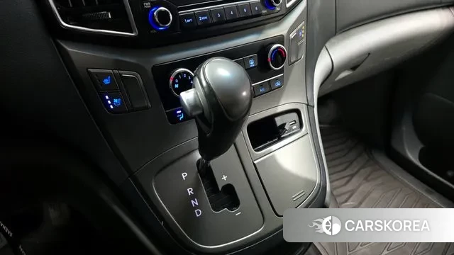 Hyundai The New Grand Starex id 3234050 из Кореи 19