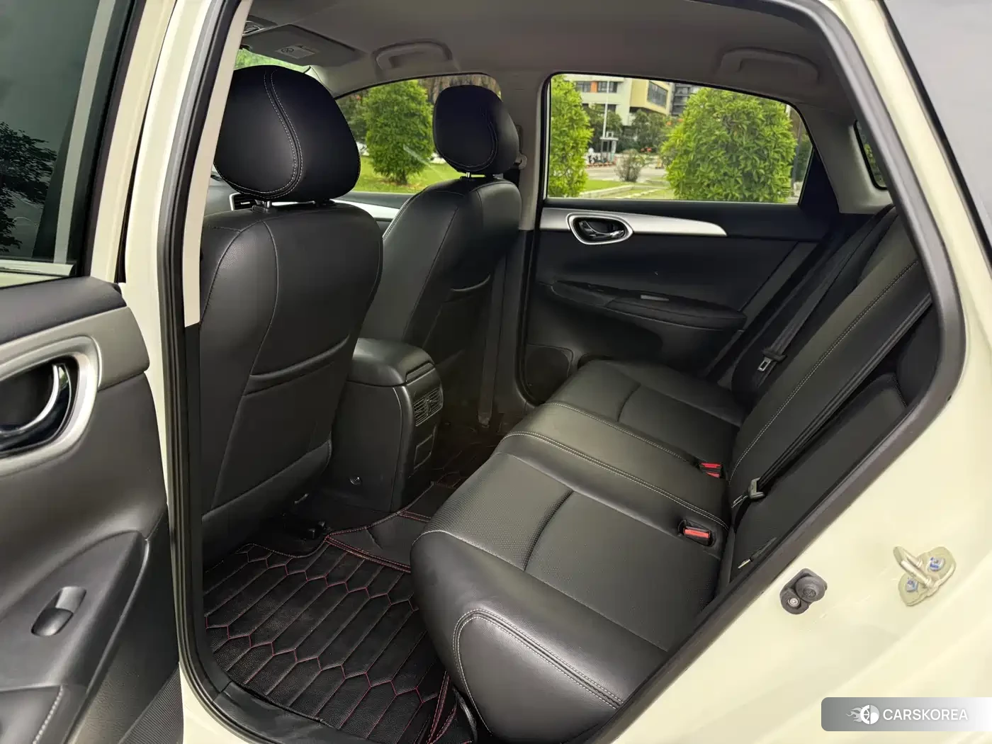 Nissan Sylphy id 4547230 из Китая 36