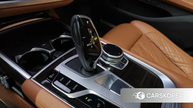 BMW 7 Series (G11) id 3935264 из Кореи 19