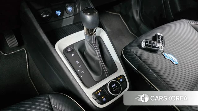 Hyundai Venue id 4384503 из Кореи 28