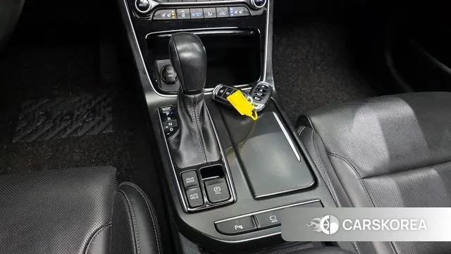 Hyundai Grandeur IG Hybrid id 3601987 из Кореи 19