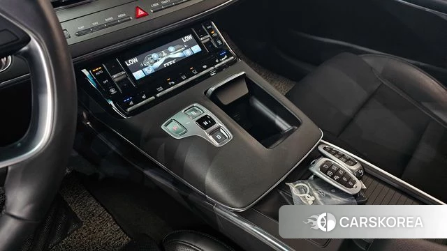 Hyundai The New Grandeur IG id 3941702 из Кореи 19