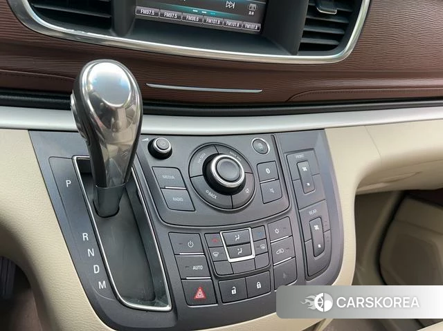 Buick GL8 id 4253931 из Китая 22