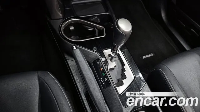 Toyota RAV4 id 2956927 из Кореи 19