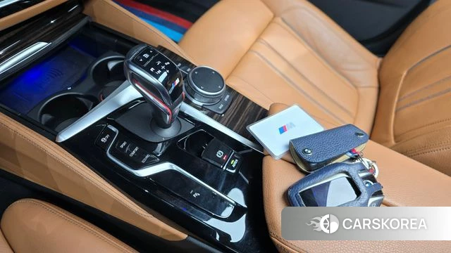 BMW 5 Series (G30) id 4666961 из Кореи 19