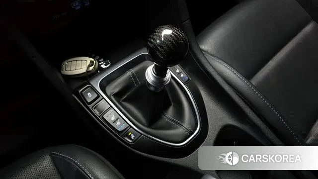 Hyundai Veloster (JS) id 3380011 из Кореи 19