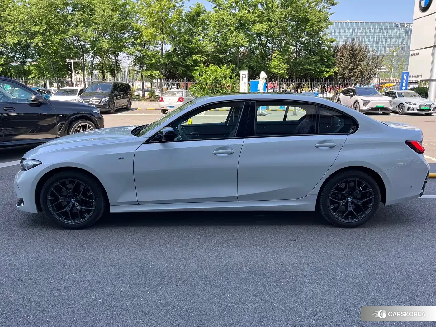BMW 3 series id 4686166 из Китая 9
