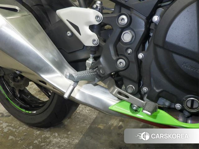 Проданный Kawasaki NINJA 400 id 3996384 из Японии, фото 23