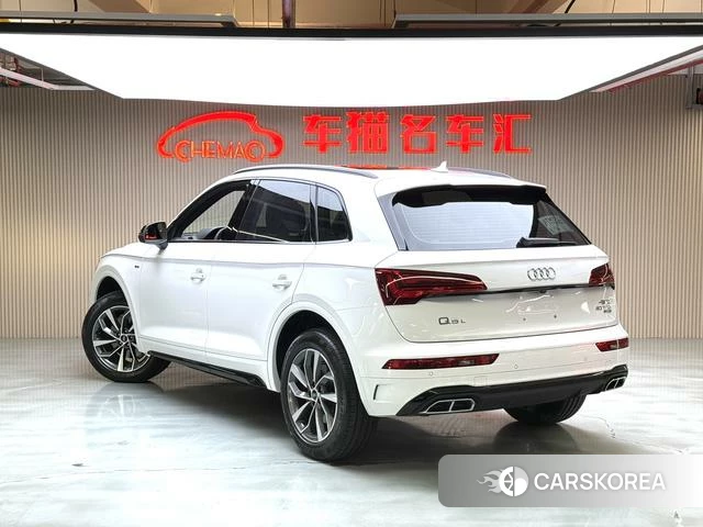 Audi Q5L id 4336249 из Китая 14
