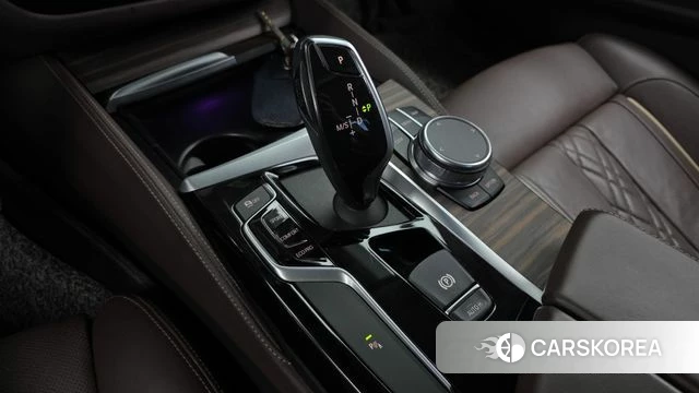 BMW 5 Series (G30) id 4937256 из Кореи 31