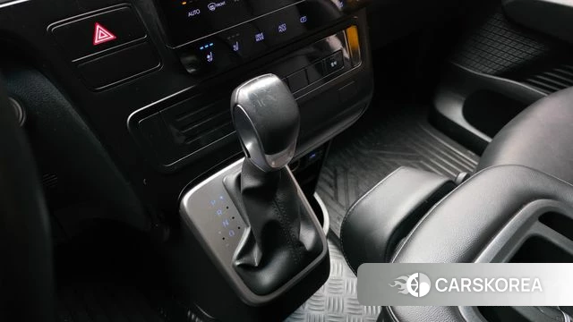 Hyundai Staria id 3922338 из Кореи 19