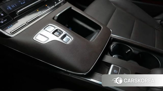 Hyundai The New Grandeur IG Hybrid id 3795482 из Кореи 19