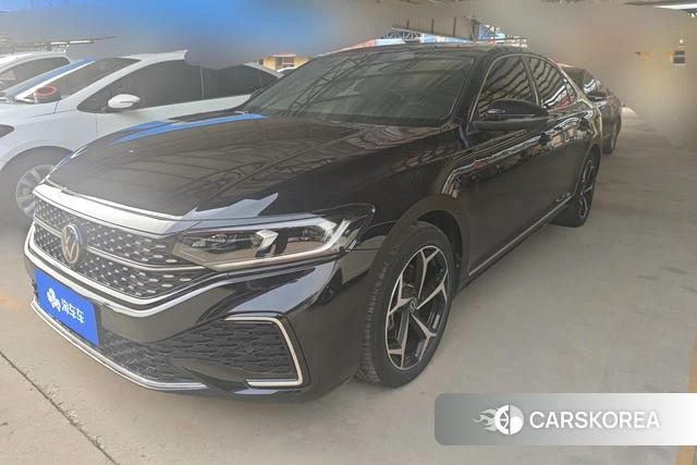 Volkswagen Passat id 4272130 из Китая 16