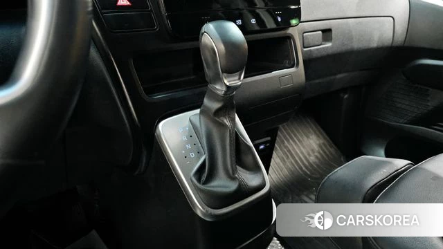 Hyundai Staria id 3832045 из Кореи 19