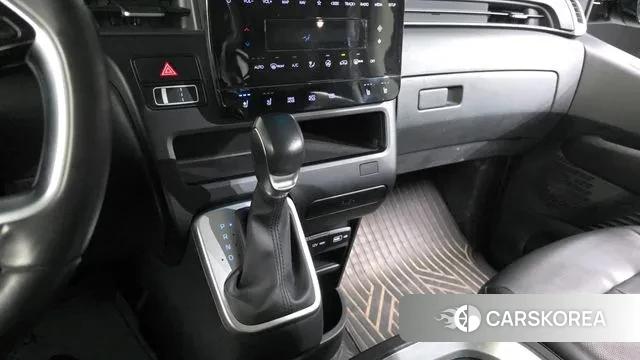 Hyundai Staria id 3280960 из Кореи 19