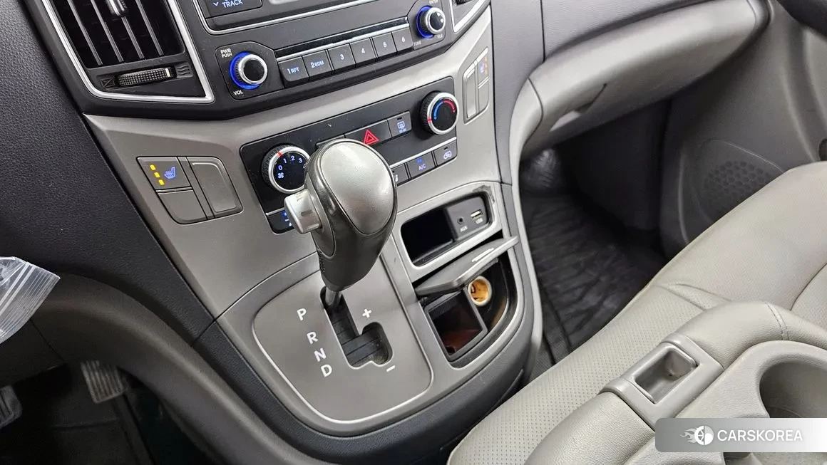 Hyundai The New Grand Starex id 2001873 из Кореи 19